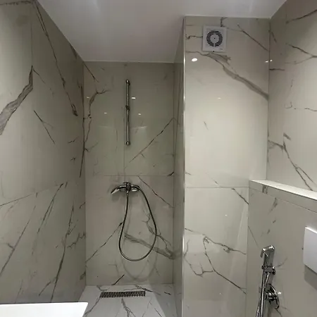 アパート Nestivo ゴーレム