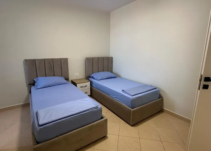 Velora Stays- Beachfront