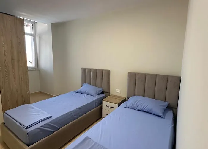 Velora Stays- Beachfront Apartment Golem (Tirana)